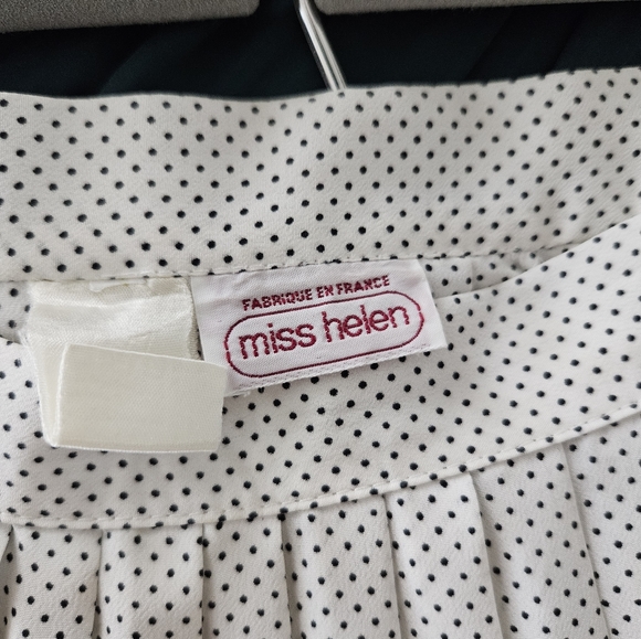 Vintage Pleated Midi Skirt - Picture 2 of 5